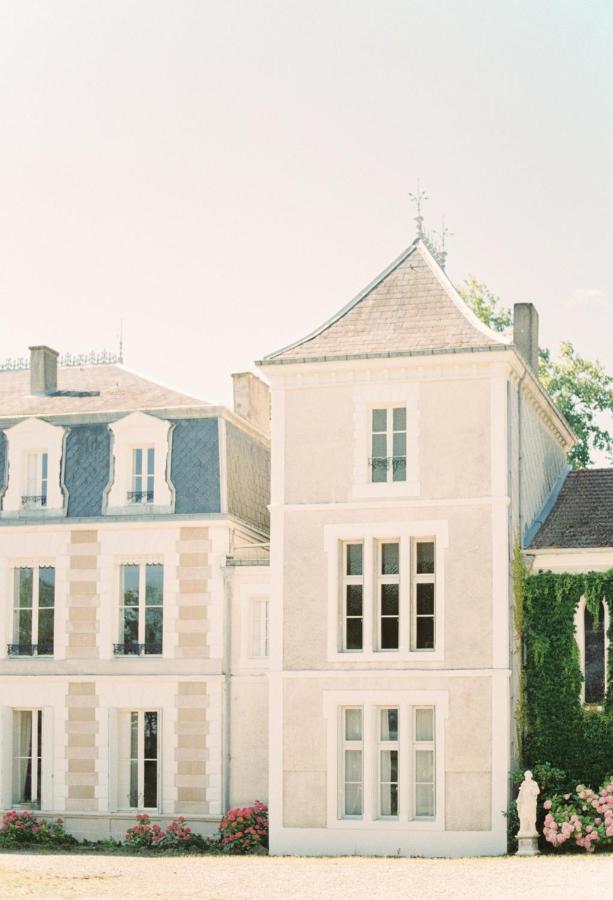 Chateau Saint-Joseph, Grand Gites 4 Etoiles En Pleine Nature Mazerolles-du-Razes Exterior photo